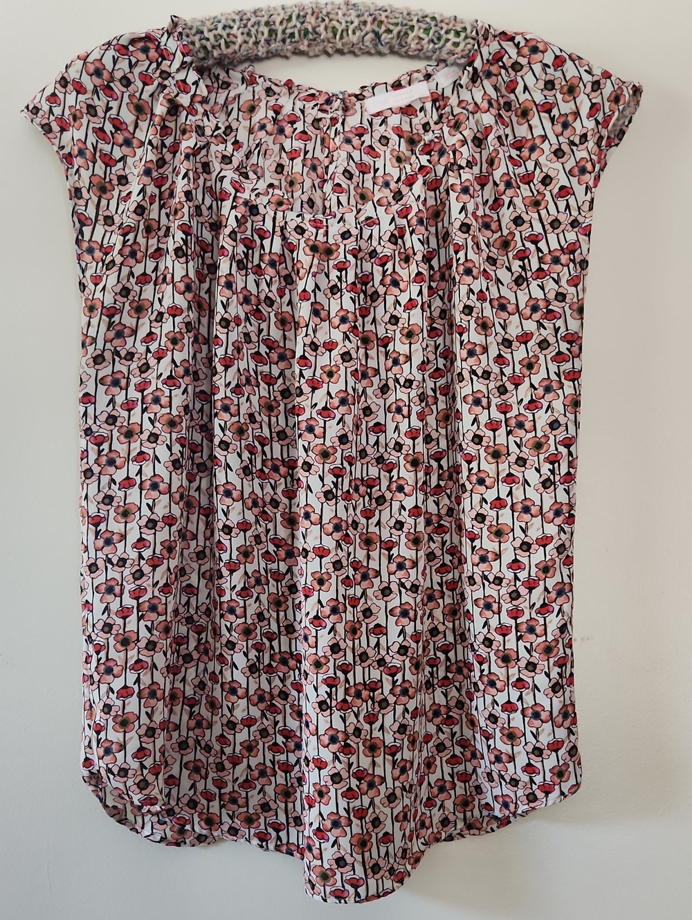 LC Lauren Conrad White Floral Blouse with Pink & Red Blooms